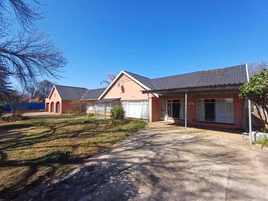 3 Bedroom Property for Sale in Meiringspark North West